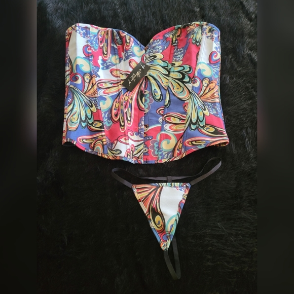 Alivila Y Corset and Panty Set Medium - Picture 7 of 7